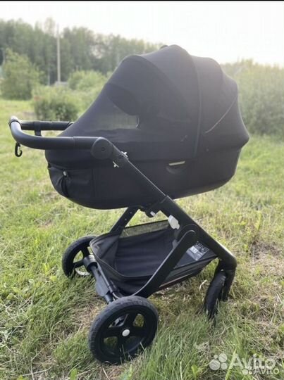 Коляска Stokke Trailz Total Black