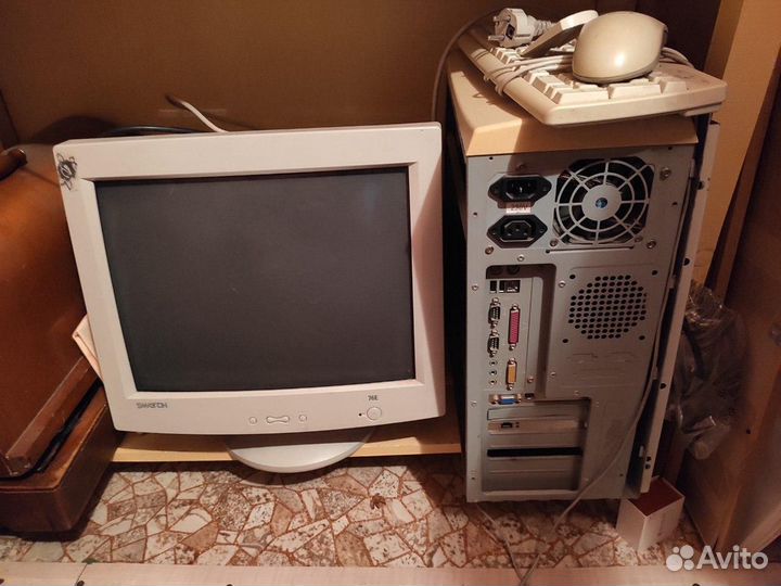 Компьютер на запчасти