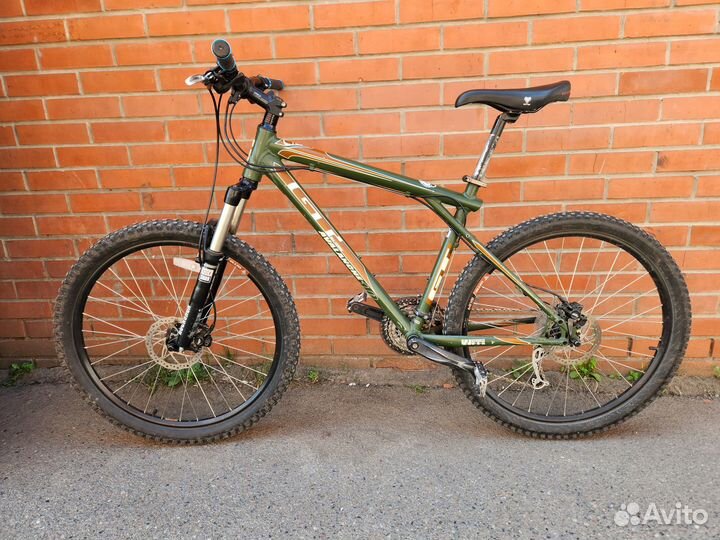 Велосипед GT avalanche 1.0 (2009) М