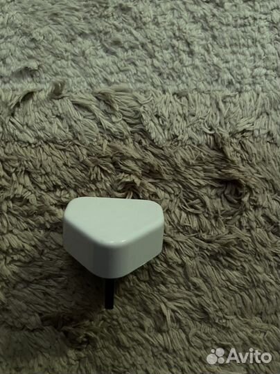 Зарядное устройство для айфона