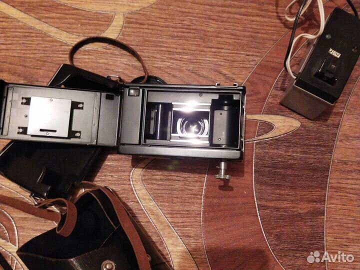 Пленочный фотоаппарат