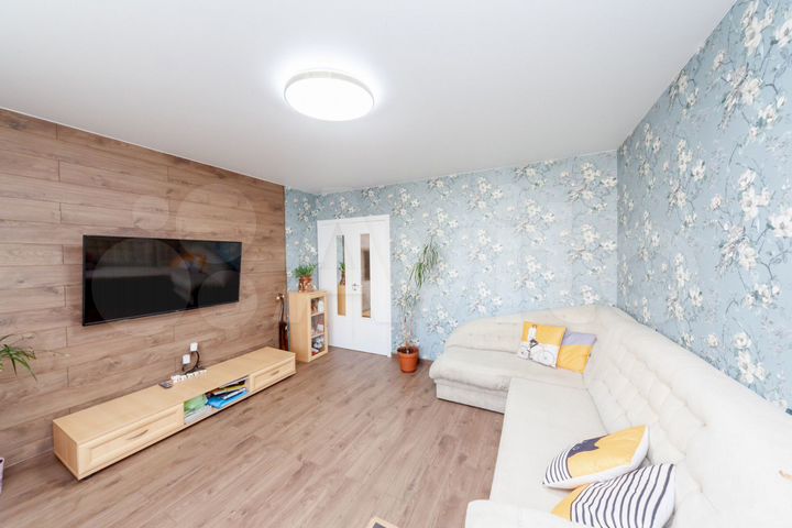 2-к. квартира, 50 м², 5/5 эт.