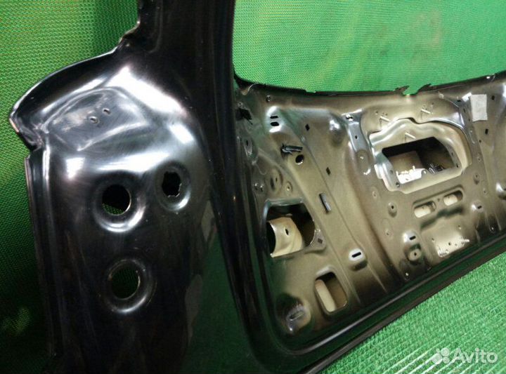 Крышка дверь багажника задняя Audi Q3 Quattro 8UB