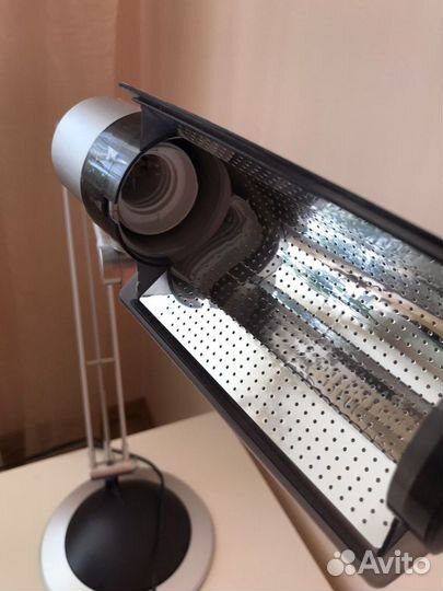 Светильник настольный