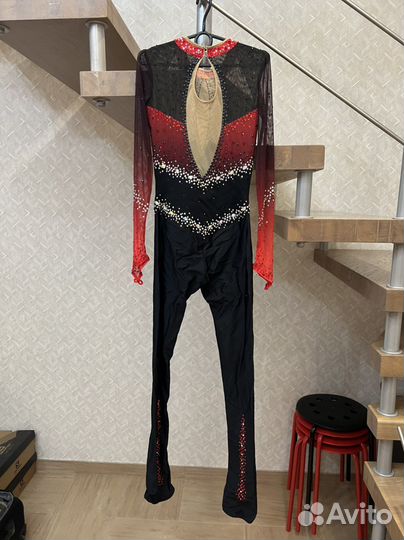 Комбинезон для фигурного катания 137-146