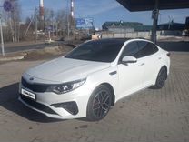 Kia Optima 2.4 AT, 2019, 74 300 км, с пробегом, цена 2 250 000 руб.