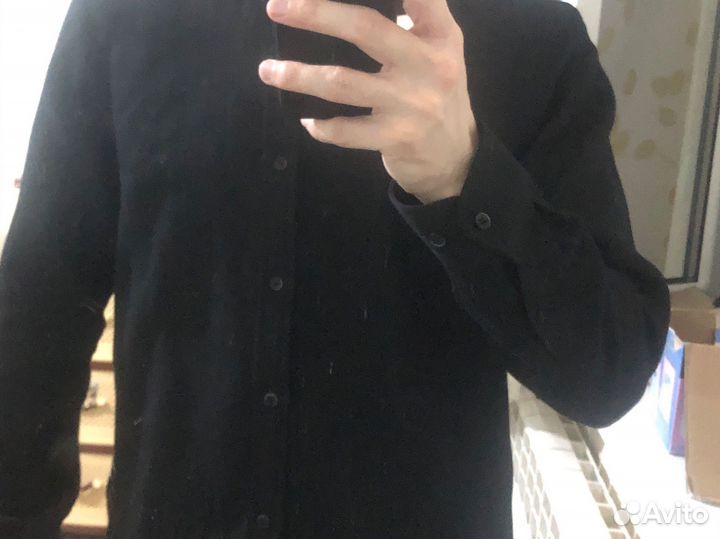 Рубашки: белая,черная,и