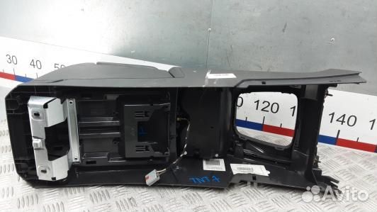 Подлокотник центральный volvo XC90 1 (TNT07IX01)