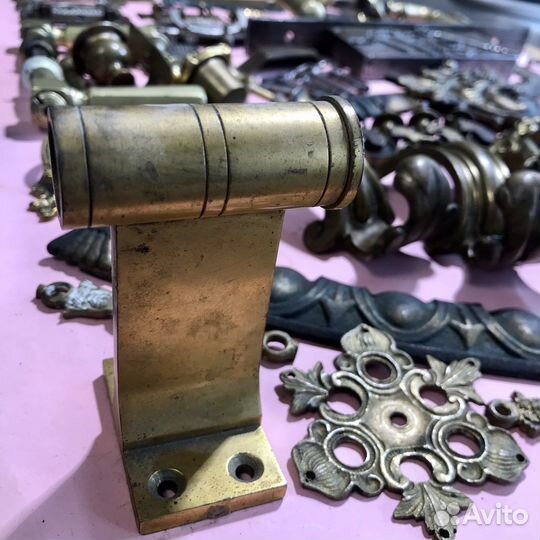 Мебельные ручки