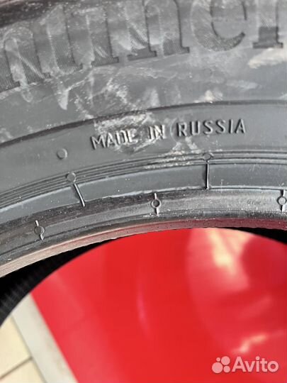 Continental ContiVikingContact 7 215/55 R17 98T