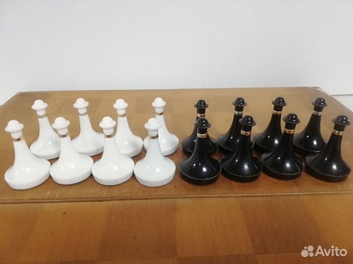 Шахматы СССР фигуры редкие бакелит +латунь