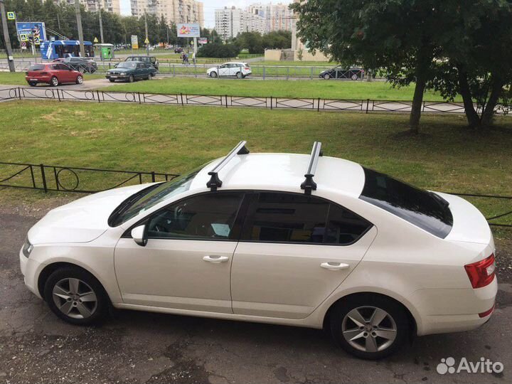 Багажник на гладкую крышу Skoda Octavia
