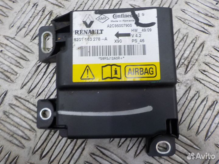 Блок управления подушками безопасности LADA Largus