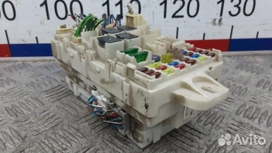 Блок предохранителей mitsubishi L200 K4T (EEA32M10