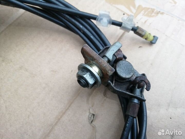 Трос лючка бензобака Toyota Hilux Surf 185