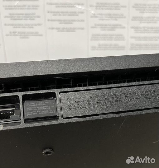 Sony PS4 Slim 2 джоя 550 игр