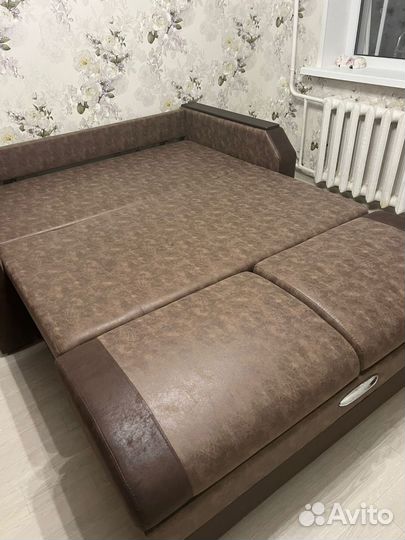 Диван прямой раскладной бу