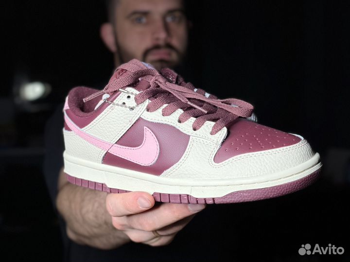 Nike sb dunk low бордовые