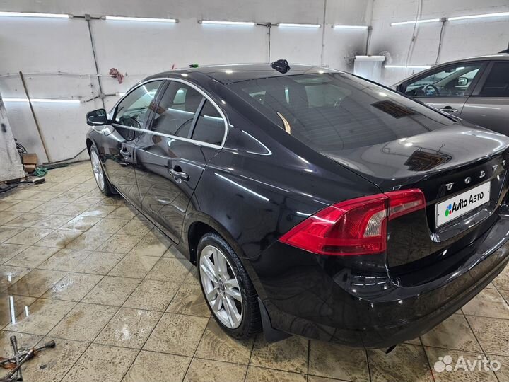 Volvo S60 1.6 AT, 2011, 167 000 км