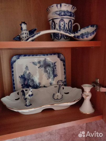 Фарфоровая посуда гжель