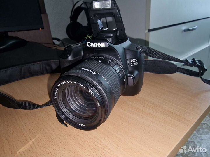 Canon eos 250d kit