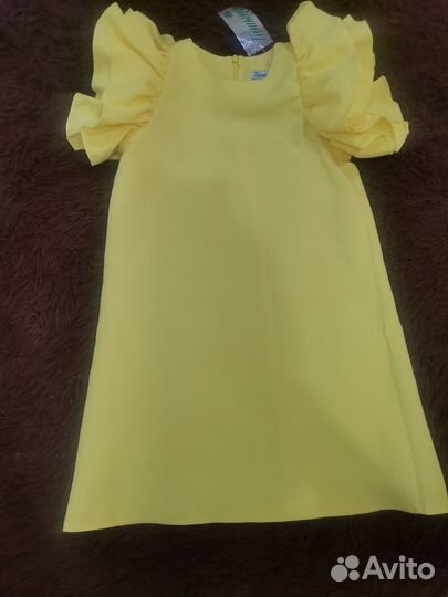 Платье для девочки новое размер 38,рост140-146