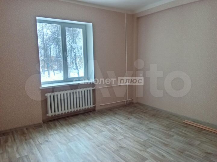 3-к. квартира, 81 м², 2/2 эт.