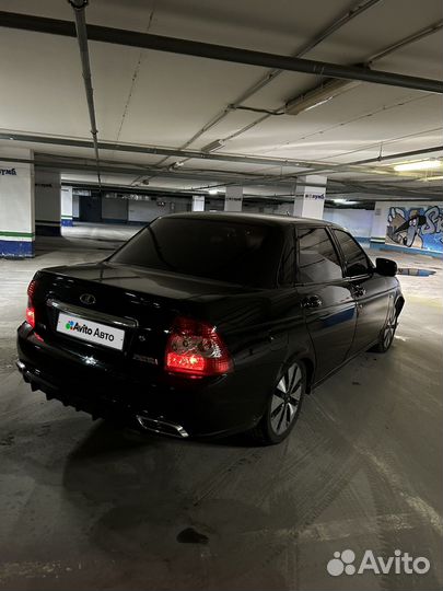 LADA Priora 1.6 МТ, 2011, 200 000 км