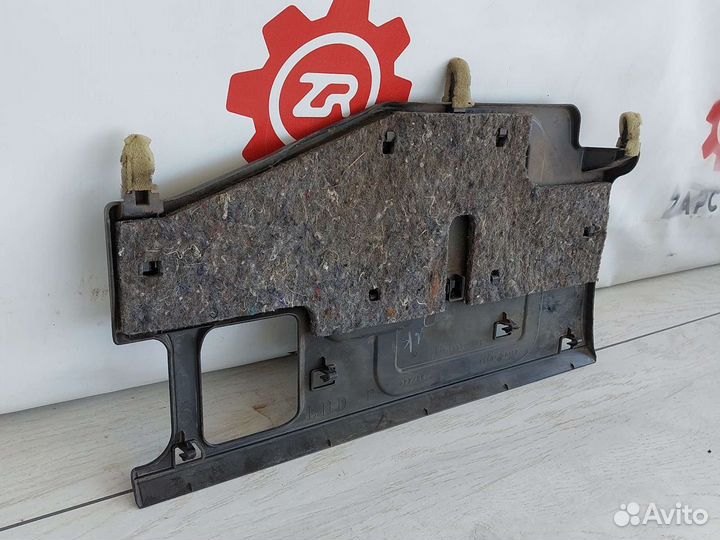 Toyota Land Cruiser 200 накладка на торпеду