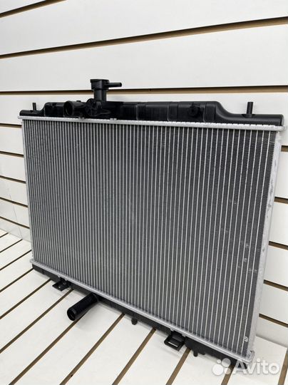 Радиатор охлаждения Nissan X-Trail T31