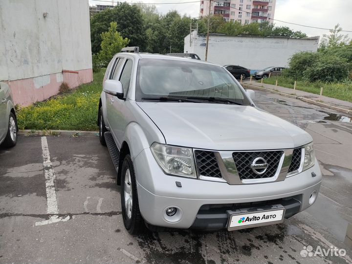 Nissan Pathfinder 2.5 AT, 2008, 235 000 км