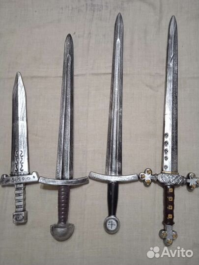 Меч викинга рыцаря богатыря крестоносца гладиатора