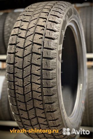 Sailun Ice Blazer Arctic SUV 215/55 R18 99H