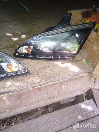 Фары ford focus 2