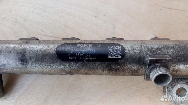 Рампа топливная Z19DTH на Опель Астра Н Зафира Б