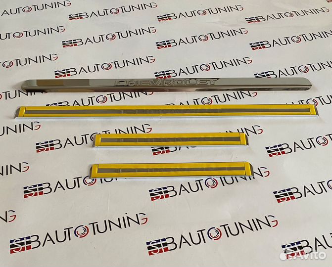 Накладки на пороги Chevrolet Lacetti (хром)