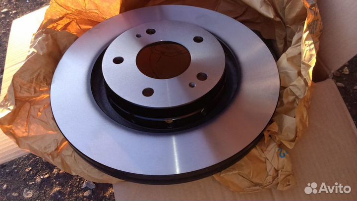 Диск тормозной передний Mazda CX-5 CX-7 CX-9