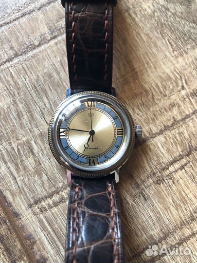 Часы Восток