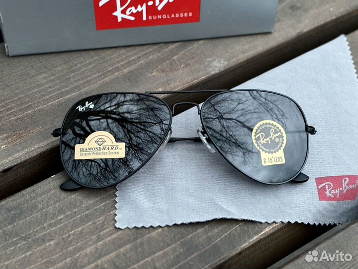 Солнцезащитные очки RAY-BAN