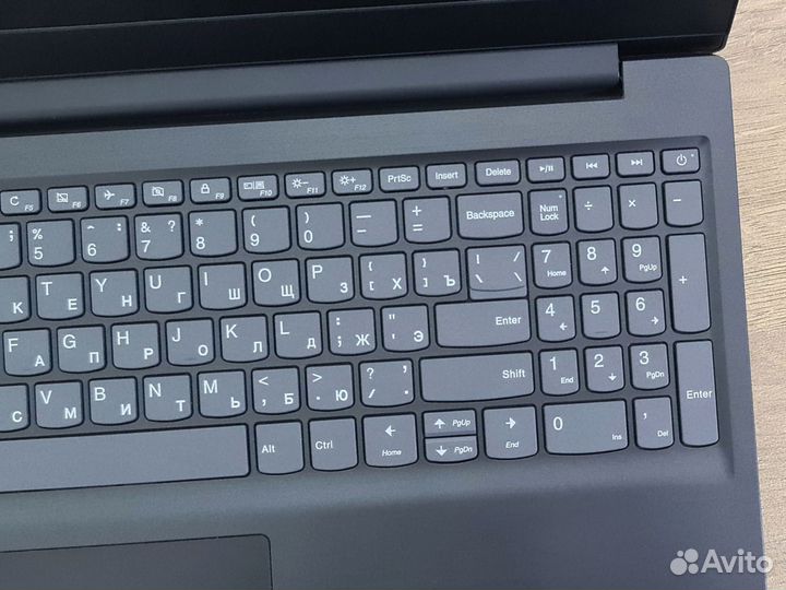 Ноутбук Lenovo