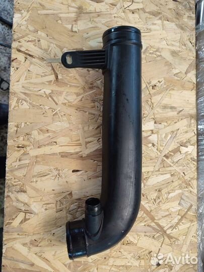 Впускной патрубок Vag 1.8tsi, 2.0tfsi