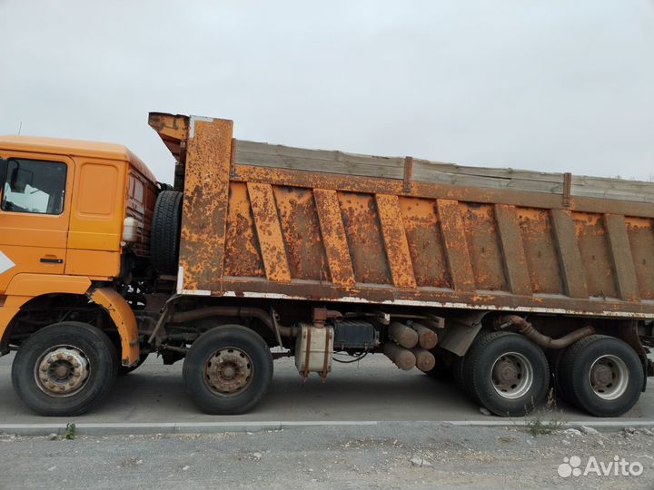 Shacman (Shaanxi) F2000, 2013