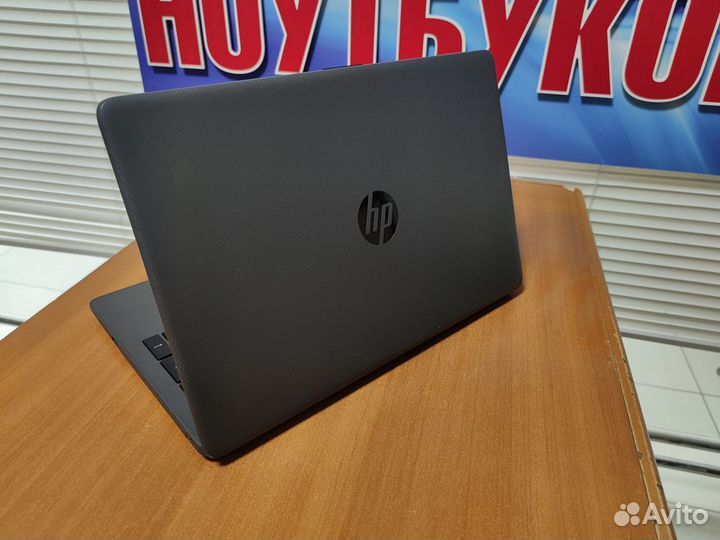 Ноутбук бу HP / как новый / Ryzen / ssd