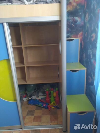 Кровать со шкафом