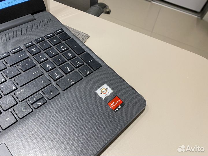 Ноутбук HP Laptop 15s-eq1155ur серый