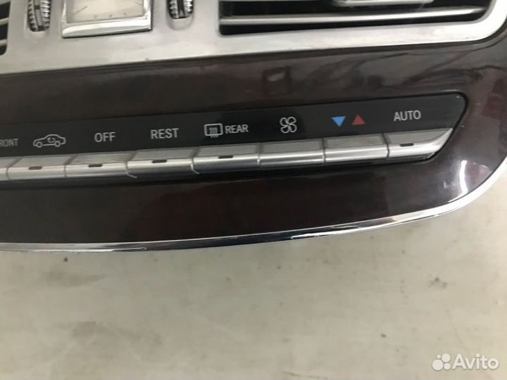 Блок управления климат-контролем Mercedes-Benz