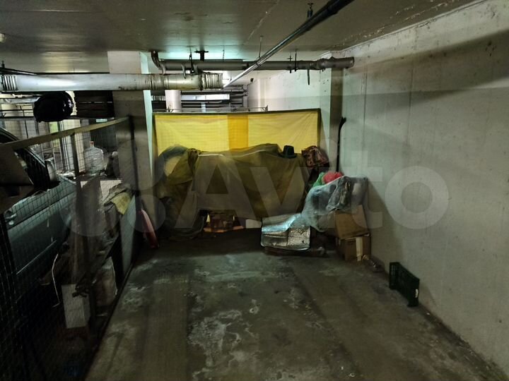 Машиноместо, 17 м²