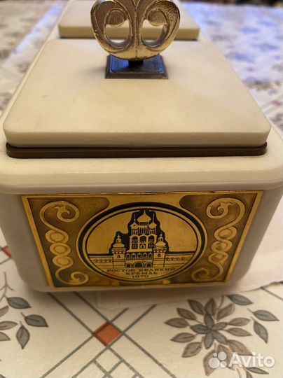Шкатулка музыкальная (винтаж)