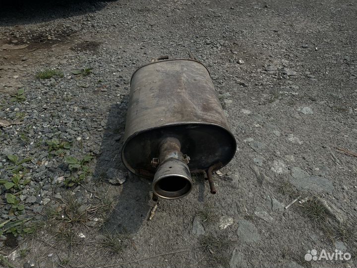 Глушитель на toyota kluger v