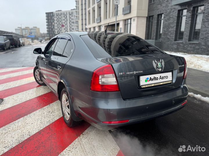 Skoda Octavia 1.6 AT, 2009, 297 898 км